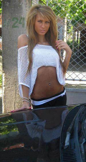 Dating profile image of Terra, age 27, Colorado