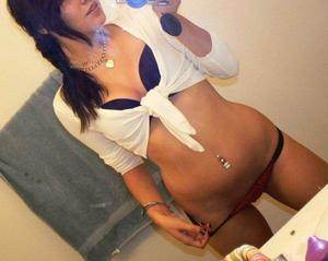 Raquel (18), Texas adult dating profile image