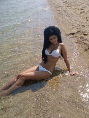 Roselyn, 25 | Indiana Casual Dating for Mature Men