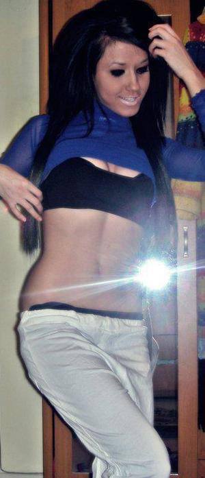 Meet Jeanne (26) from Florida | Explicit Casual Dating