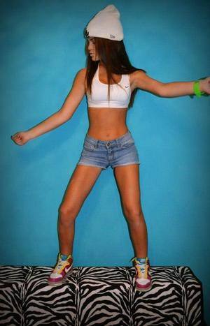 Laurel (21) from Linden, NJ profile image