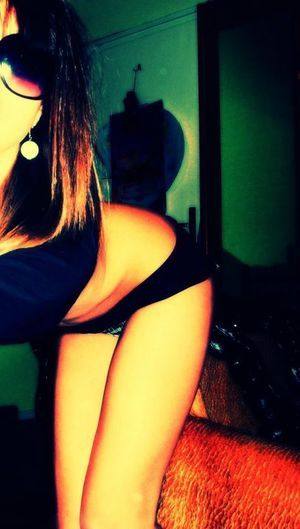 Dating profile image of Monica, age 21, New York, NY