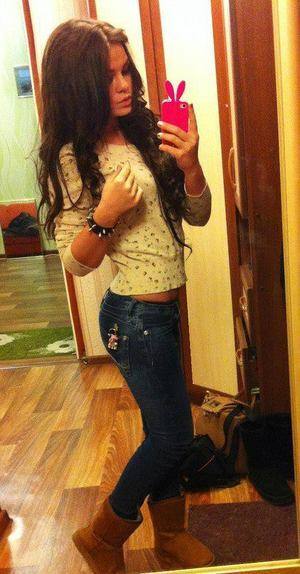 Meet Beatriz (21) from Michigan | Explicit Casual Dating