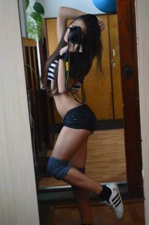 Meet Leticia (27) from Florida | Explicit Casual Dating