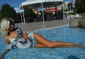 Adelynn, 28, Arizona | No-Nonsense Hookup Profile