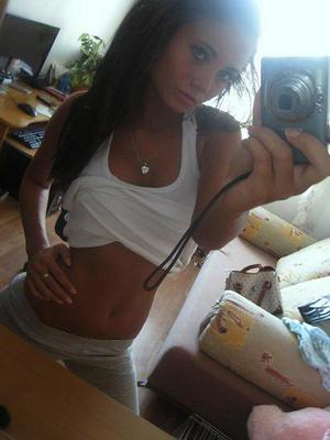 Looking for girls down to fuck? Yessenia from Virginia is your girl