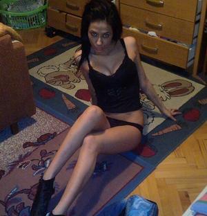 Meet local singles like Jade from West Kingston, Rhode Island who want to fuck tonight