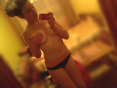 Lucille from Wideman, Arkansas is looking for adult webcam chat