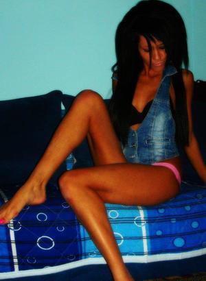 Valene from New Plymouth, Idaho is looking for adult webcam chat